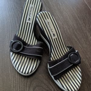 American Eagle Wedges